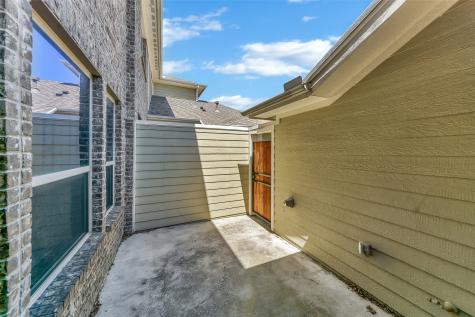 679 Emily Lane Richardson TX 75081
