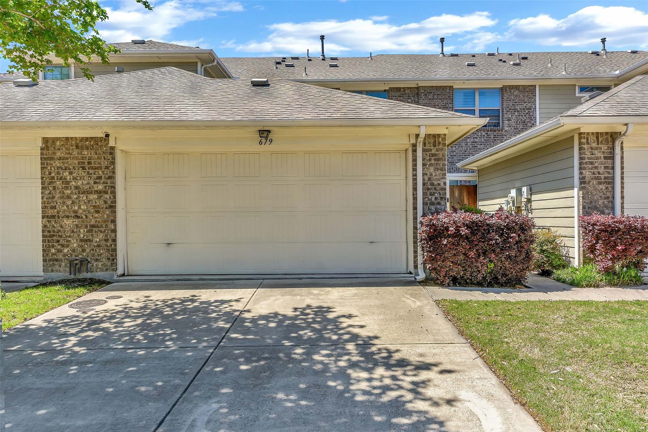 679 Emily Lane Richardson TX 75081