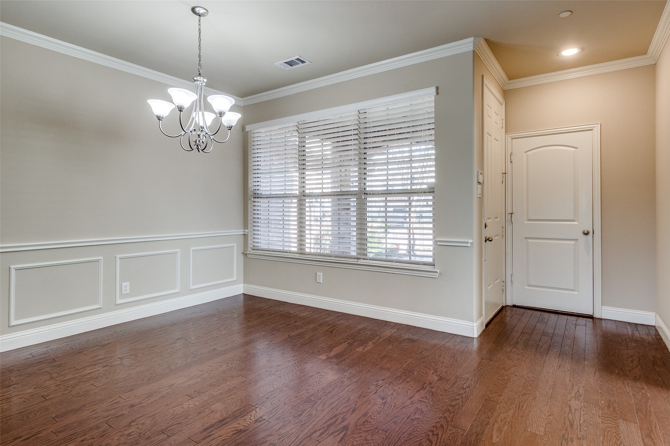 6101 Eagle Nest Drive Garland TX 75044