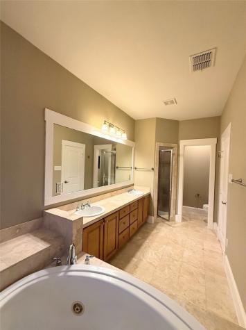 2600 Piazza Court Grand Prairie TX 75054