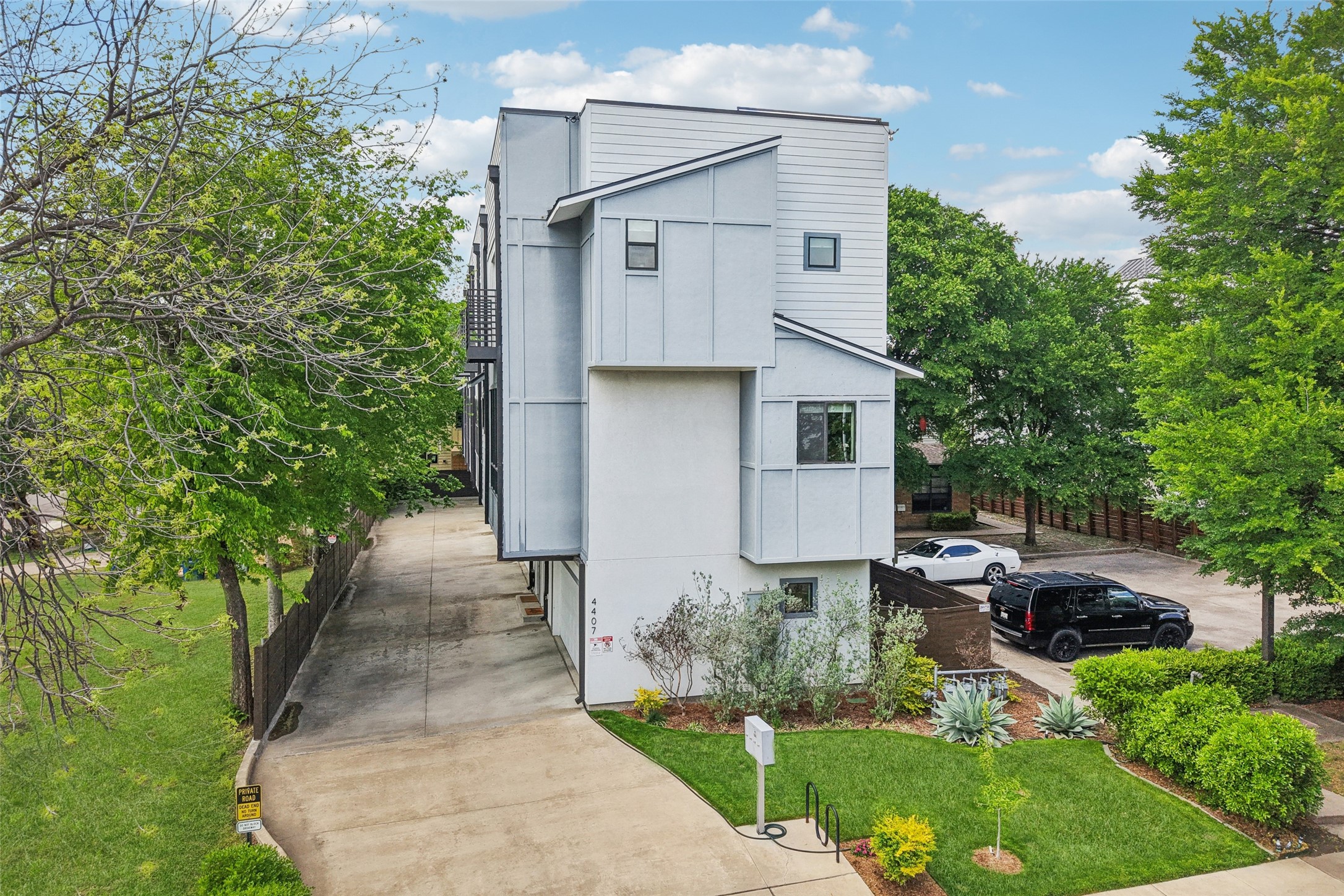 4407 Munger Avenue Dallas TX 75204