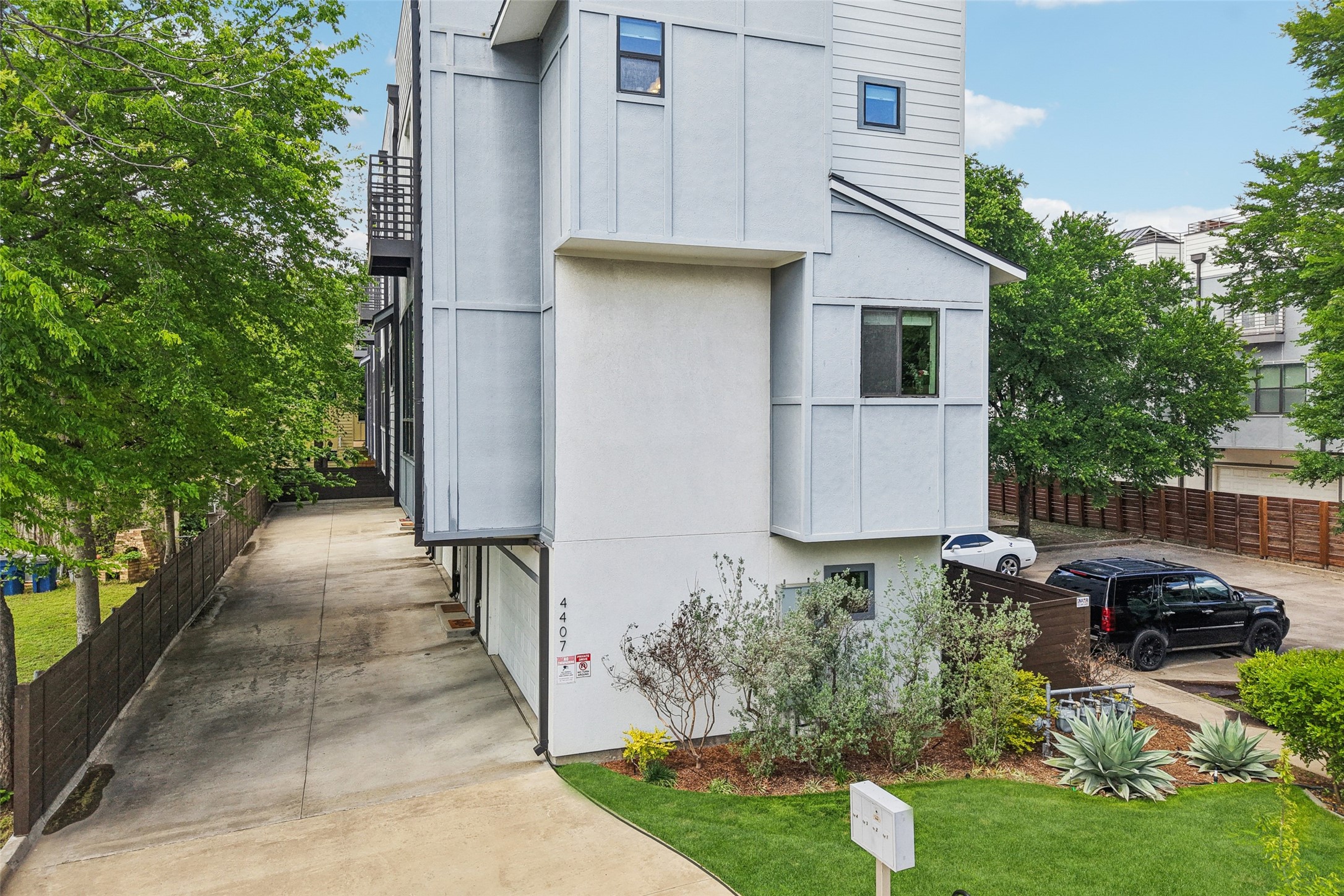 4407 Munger Avenue Dallas TX 75204