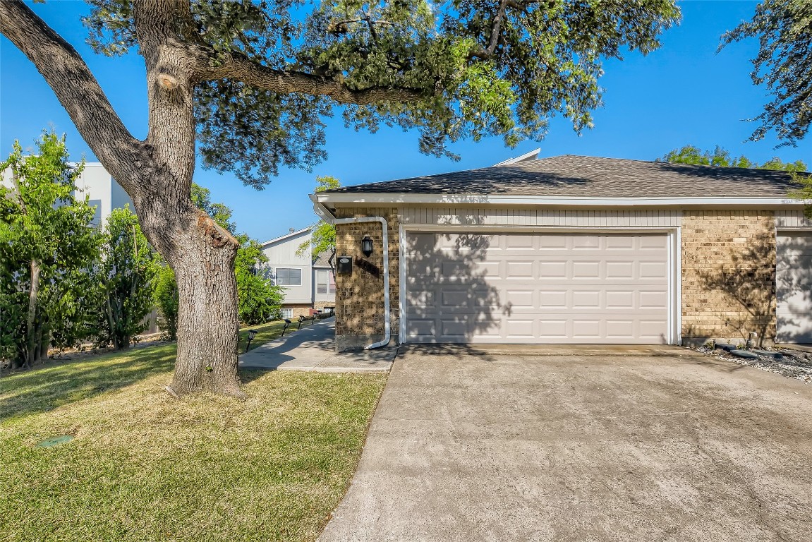 2135 Country Villa Drive Carrollton TX 75006