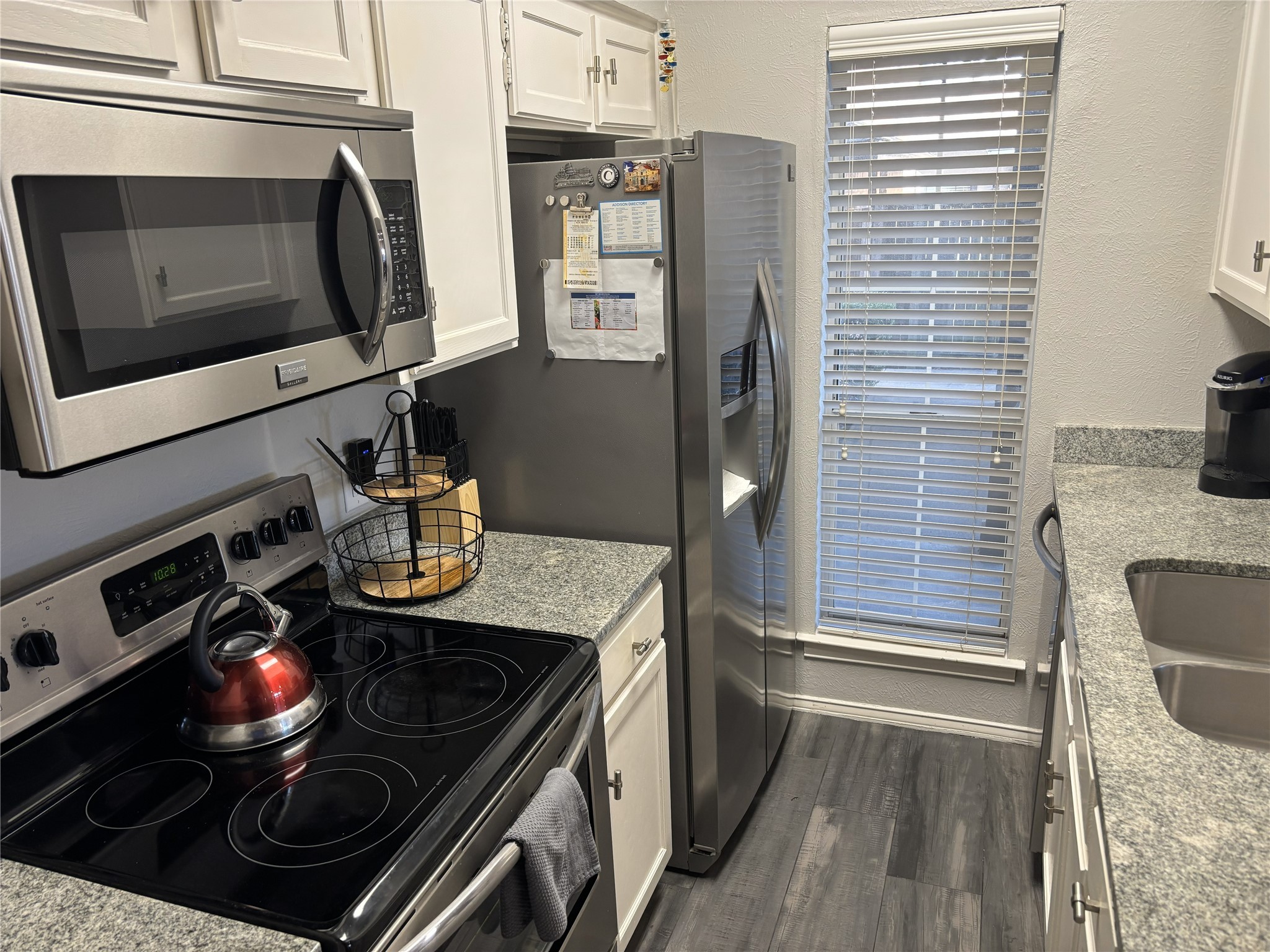4067 Beltway Drive Addison TX 75001