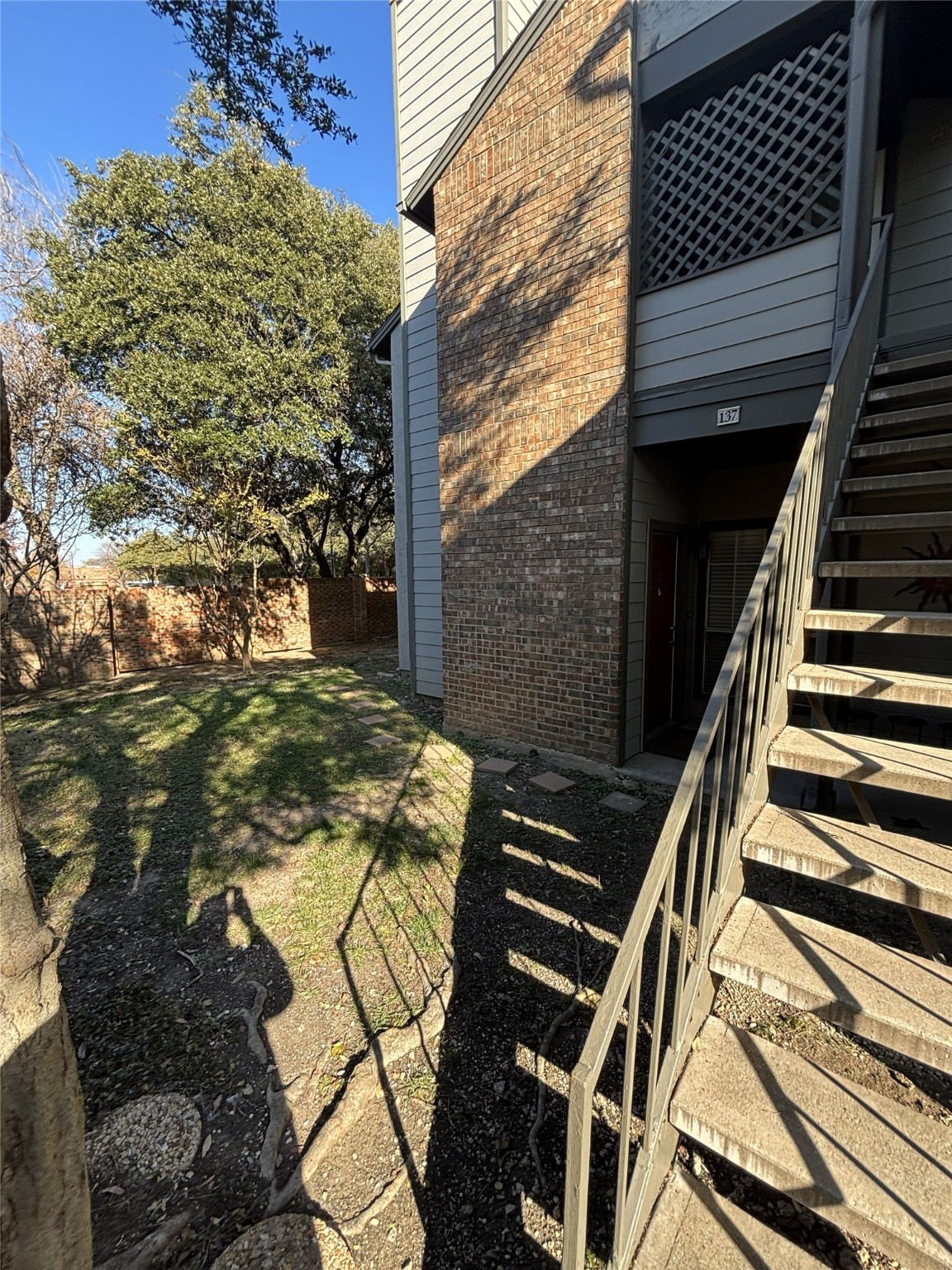 4067 Beltway Drive Addison TX 75001