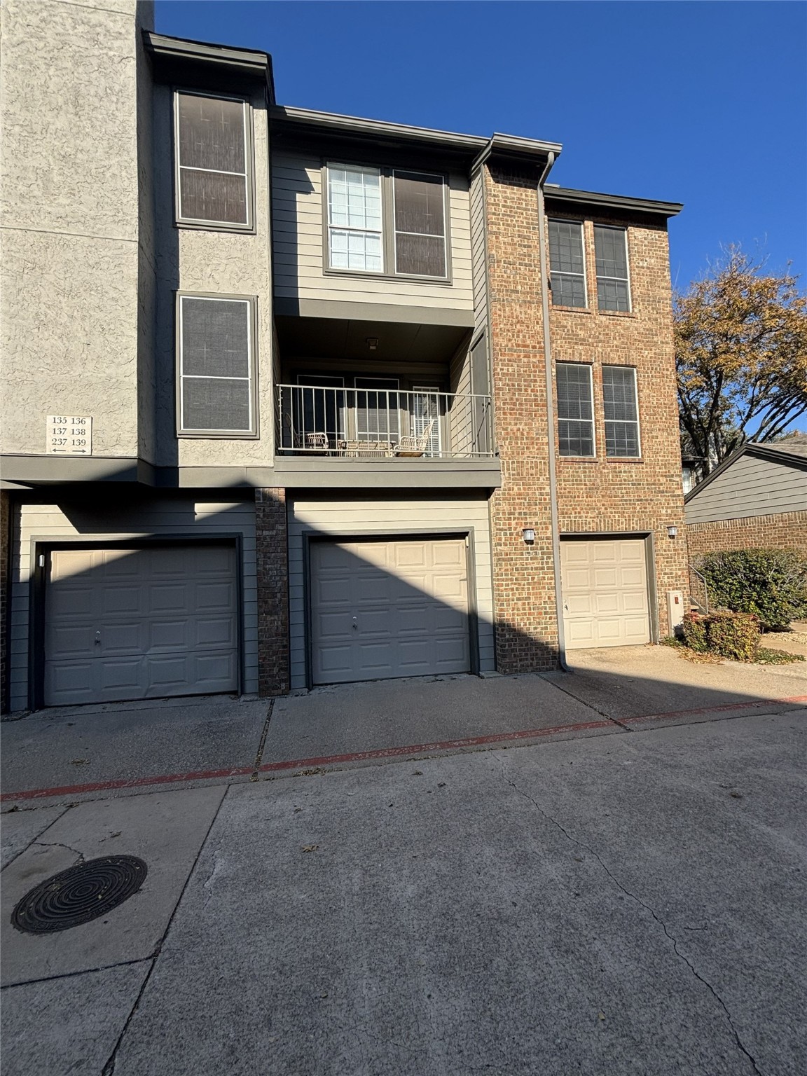 4067 Beltway Drive Addison TX 75001