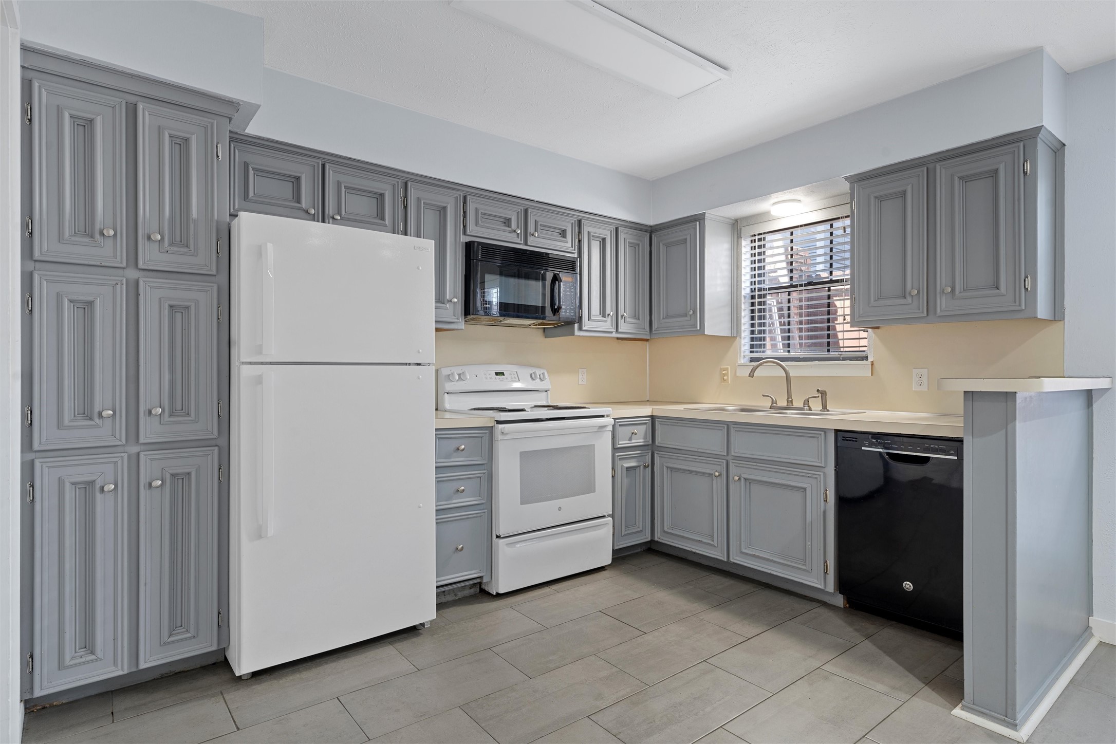 1310 Speight Avenue Waco TX 76706
