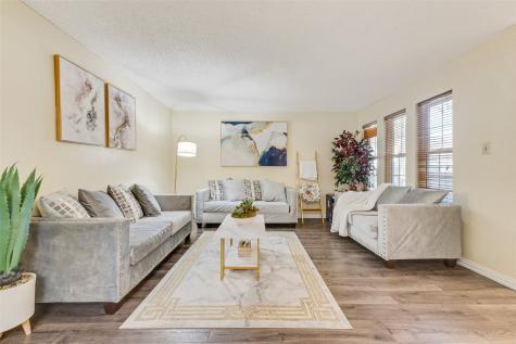527 Towne House Lane Richardson TX 75081