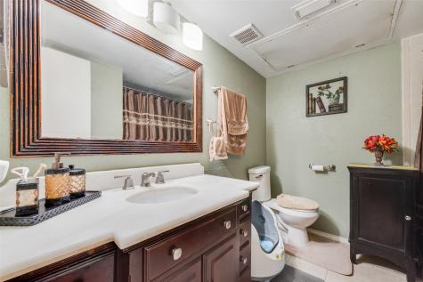 527 Towne House Lane Richardson TX 75081