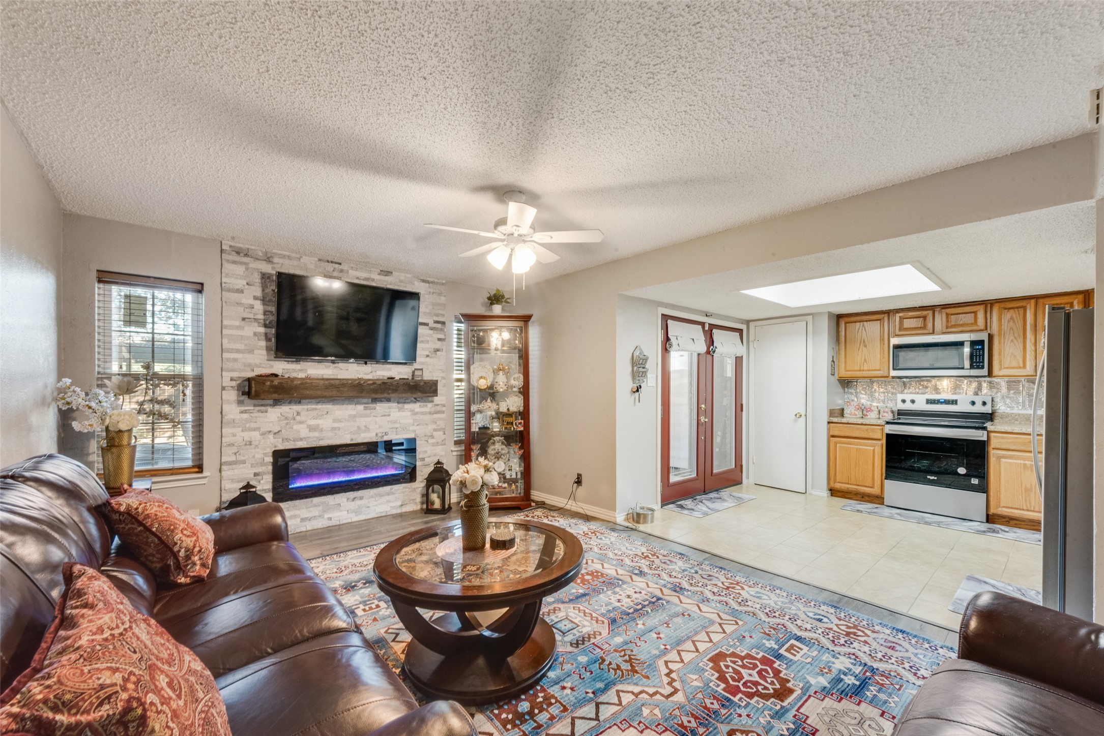 527 Towne House Lane Richardson TX 75081