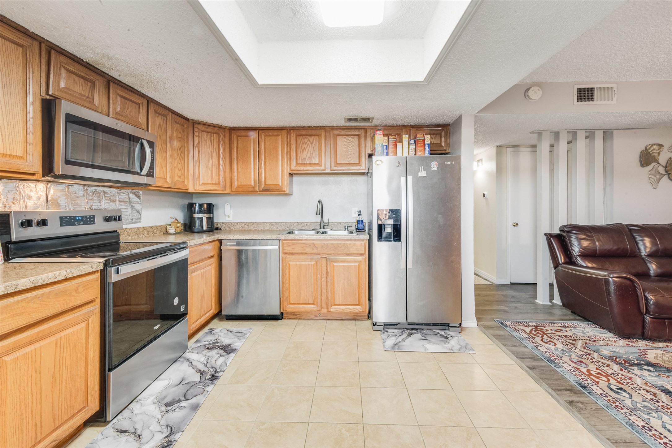 527 Towne House Lane Richardson TX 75081