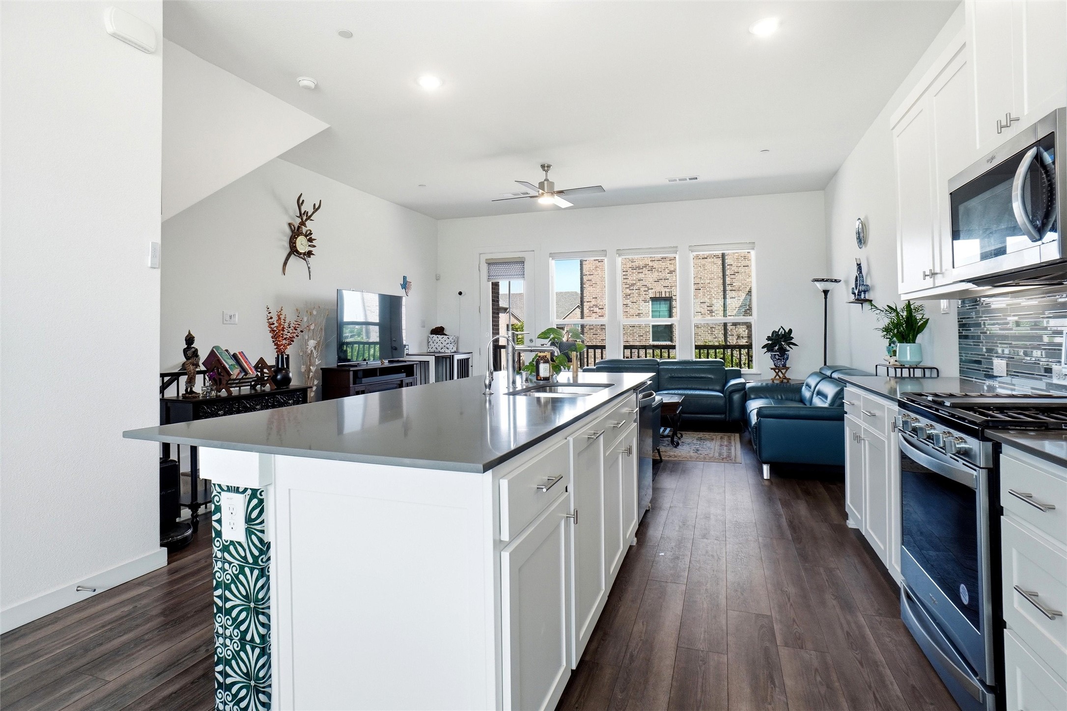 695 Vista Del Lago Drive Lewisville TX 75067