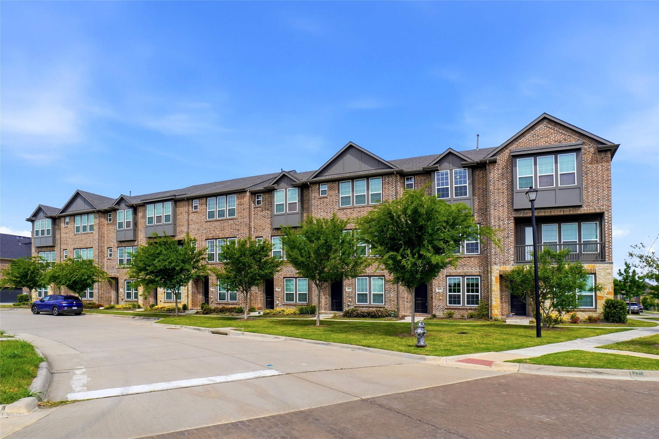 695 Vista Del Lago Drive Lewisville TX 75067
