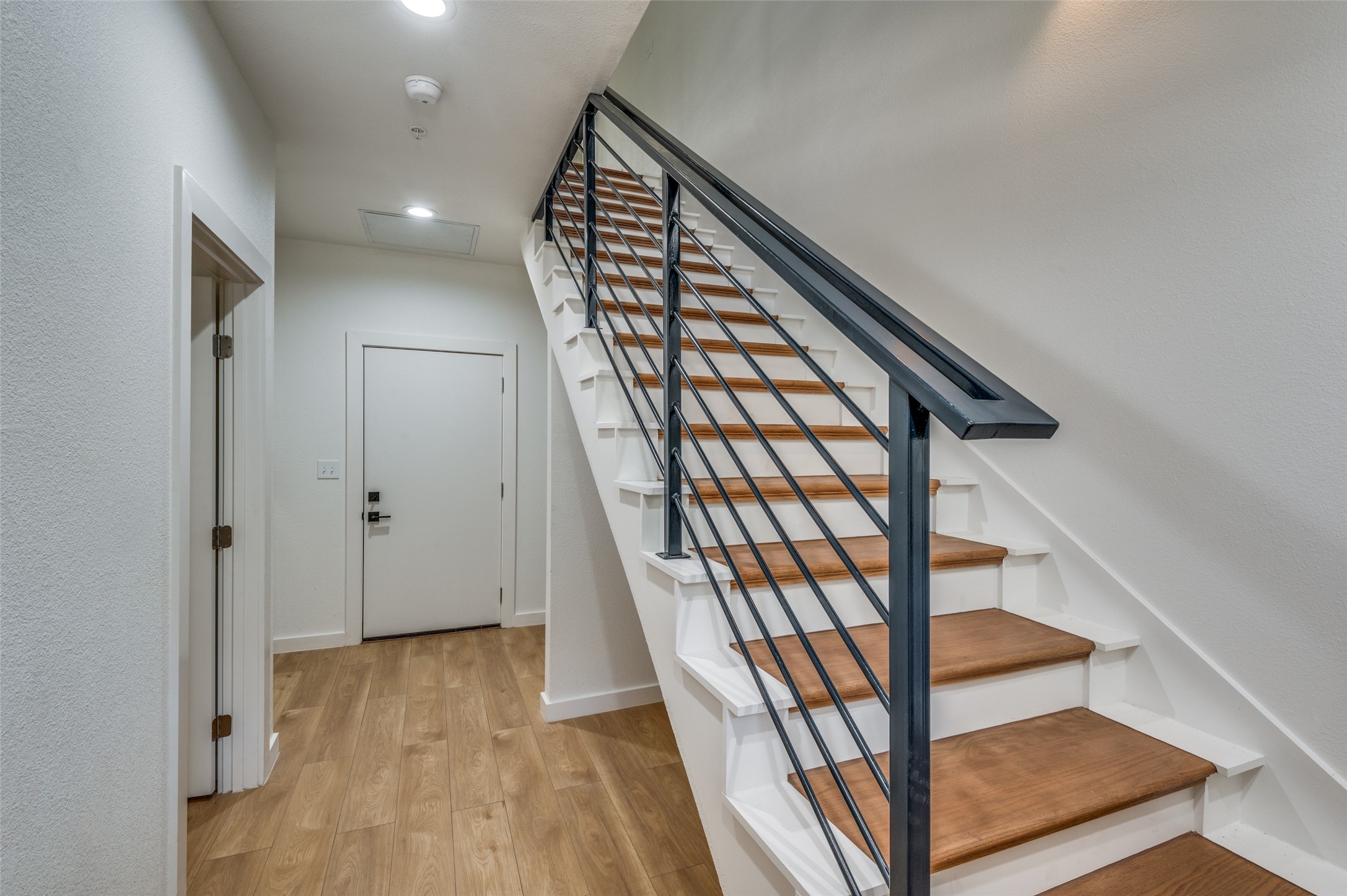 504 S Oconnor Road Irving TX 75060