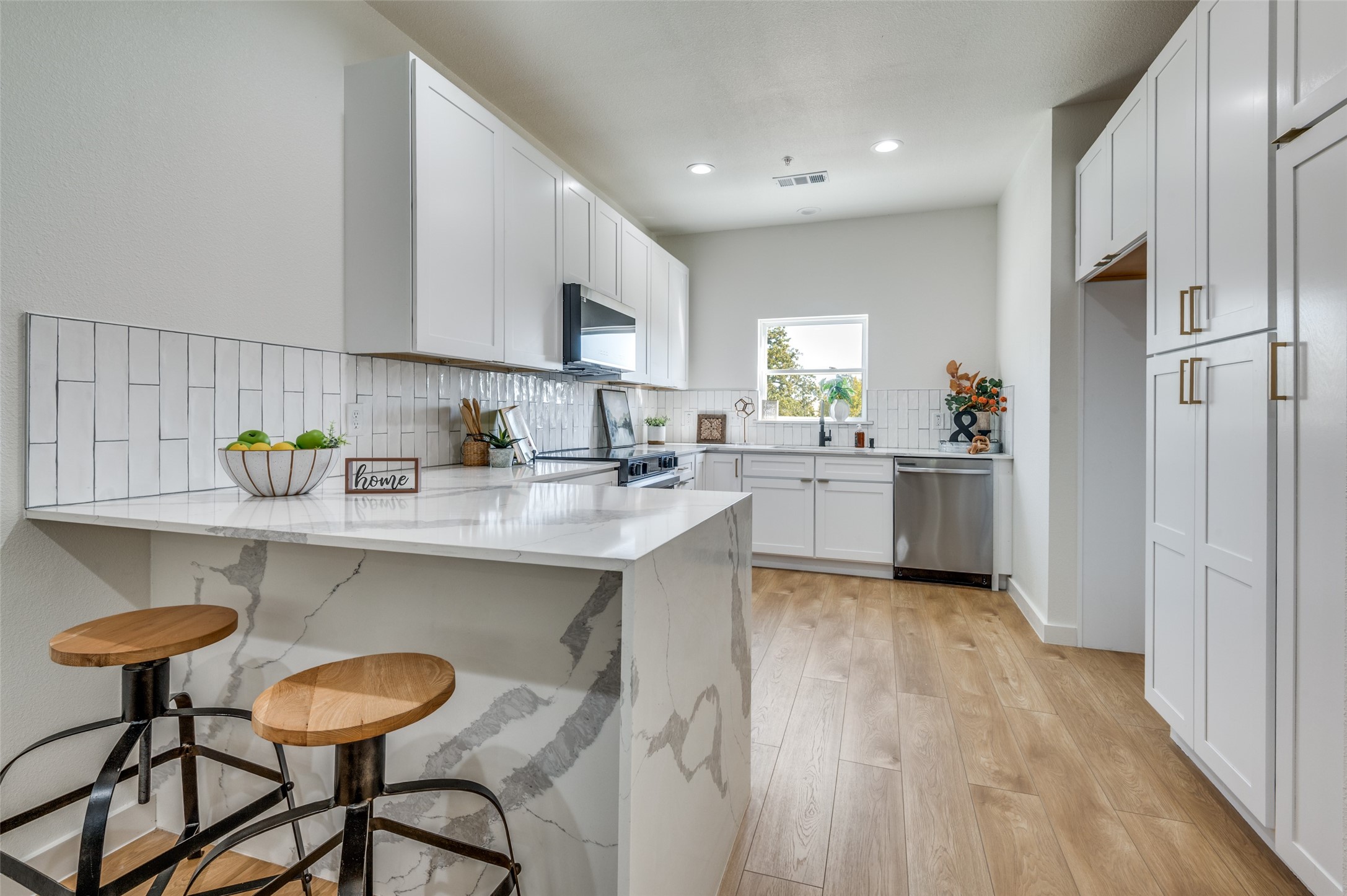 504 S Oconnor Road Irving TX 75060