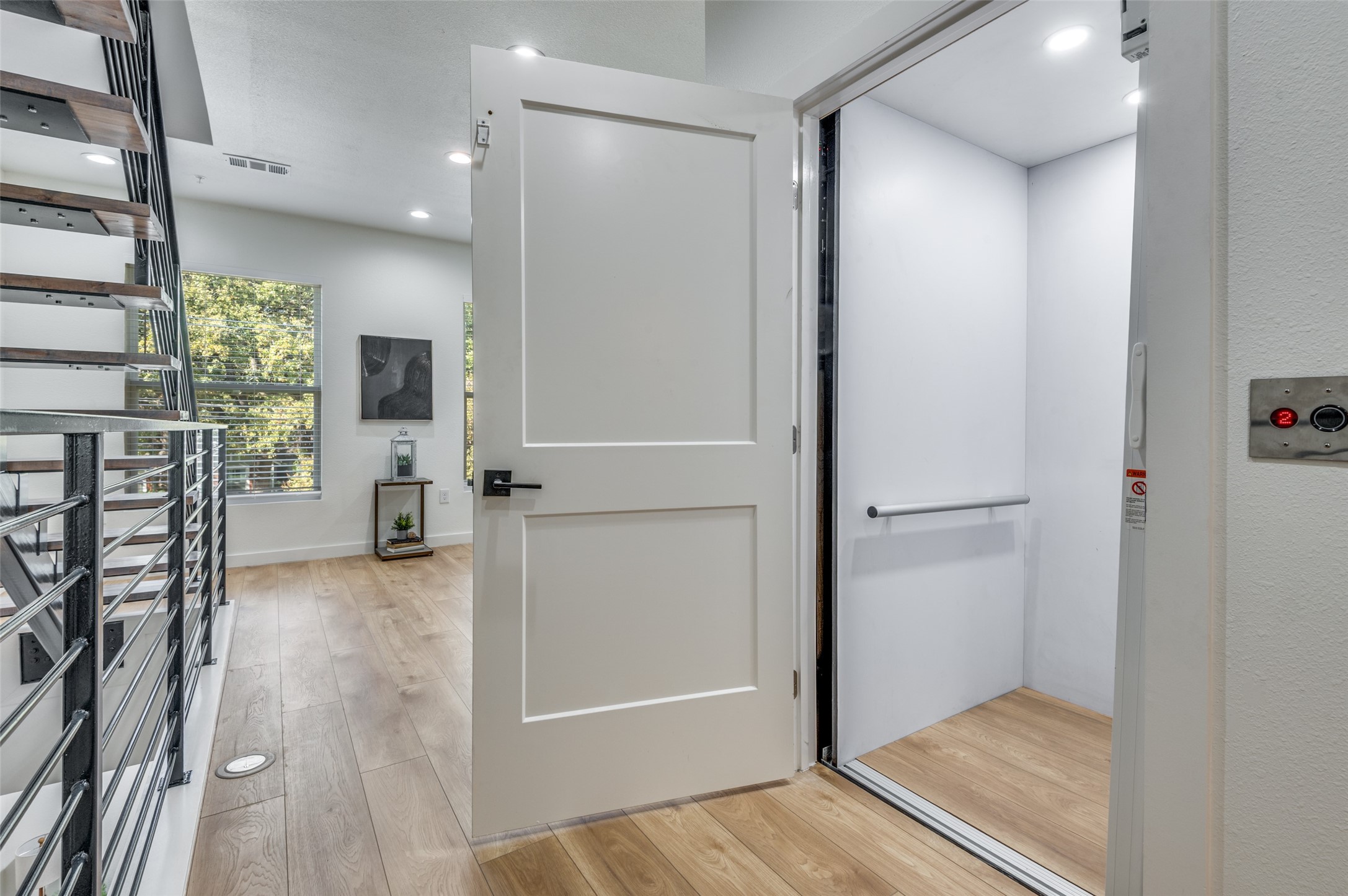 504 S Oconnor Road Irving TX 75060