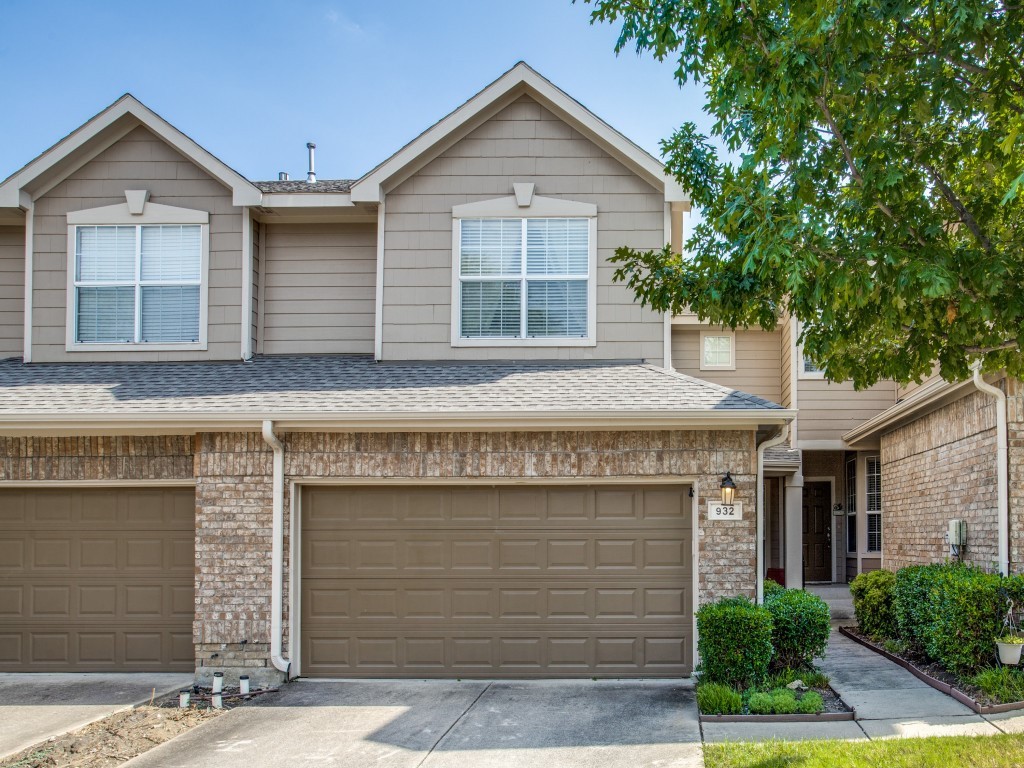 932 Avondale Lane Plano TX 75025