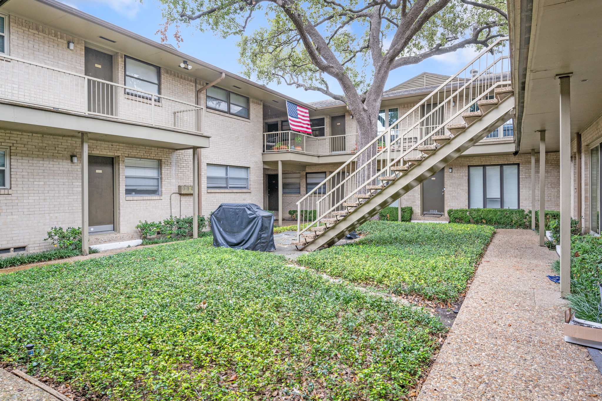 11104 Valleydale Drive Dallas TX 75230