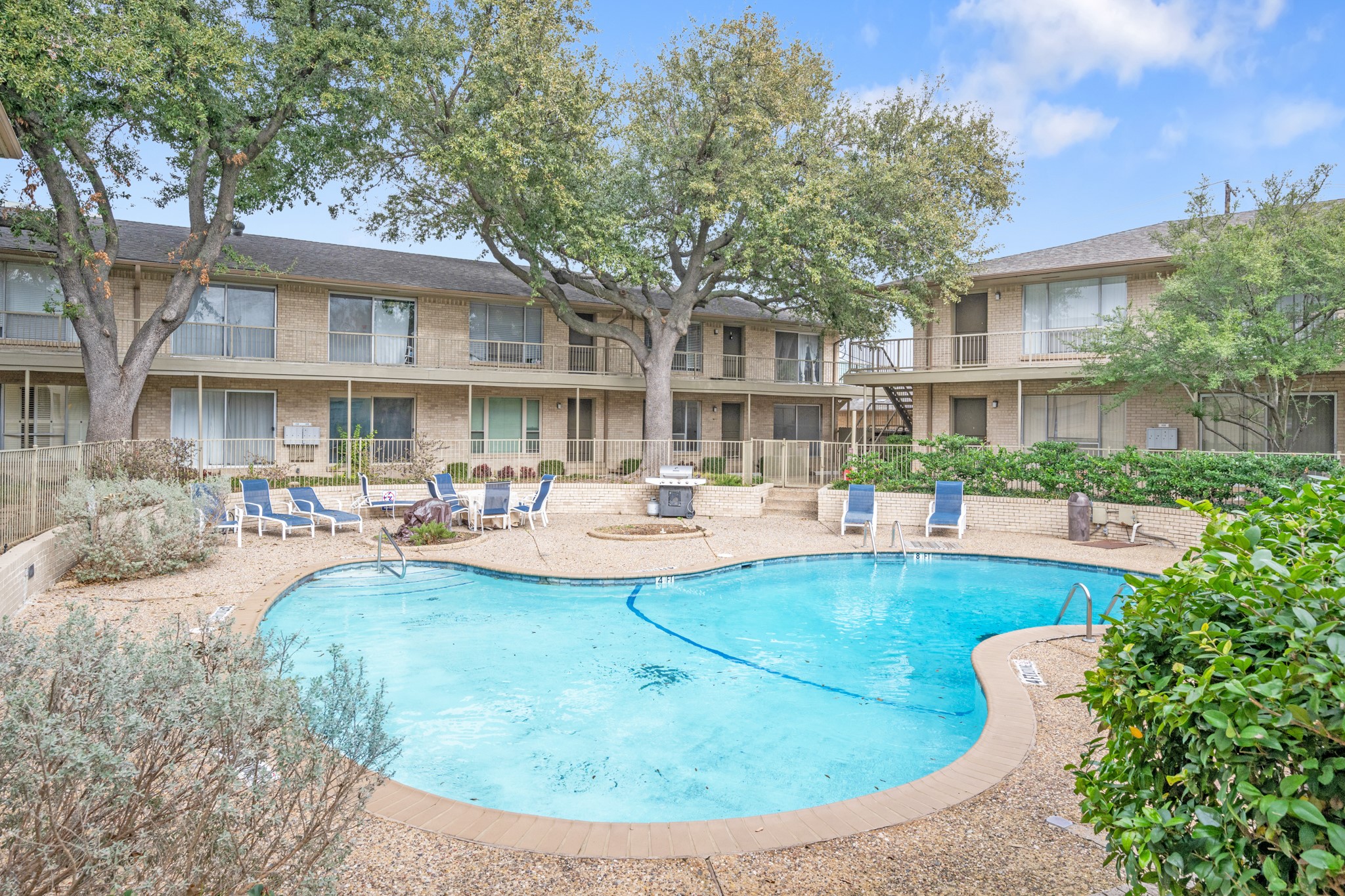 11104 Valleydale Drive Dallas TX 75230