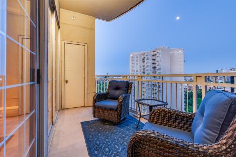 3225 Turtle Creek Boulevard Dallas TX 75219