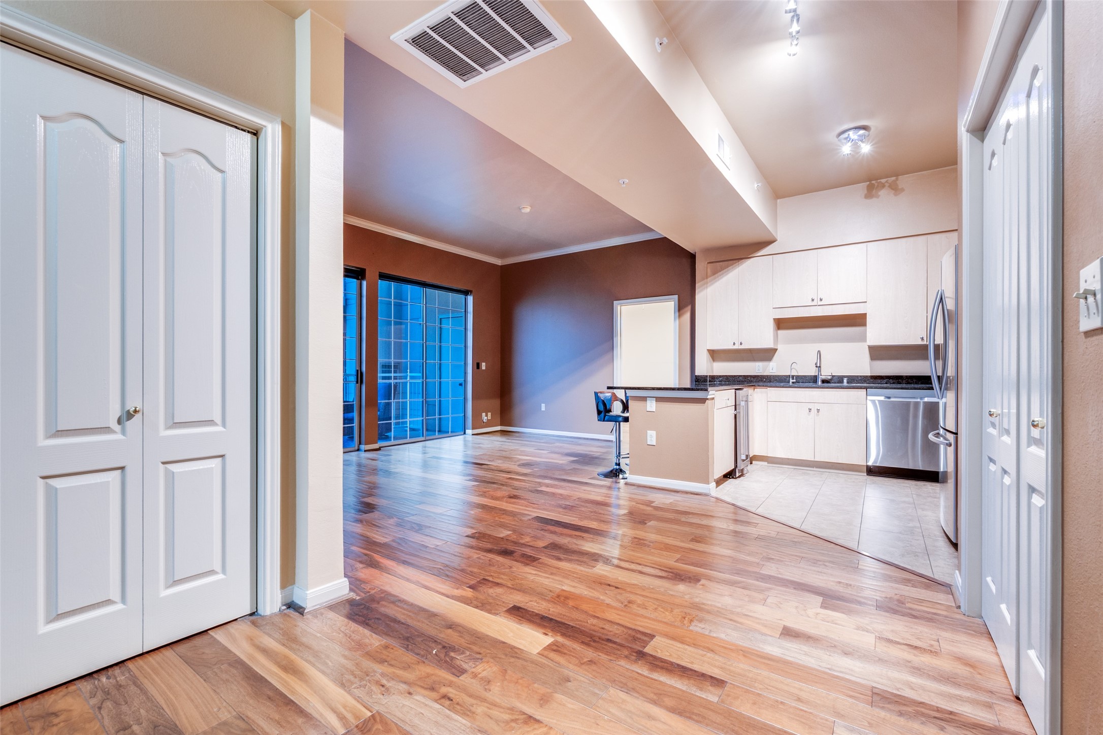 3225 Turtle Creek Boulevard Dallas TX 75219