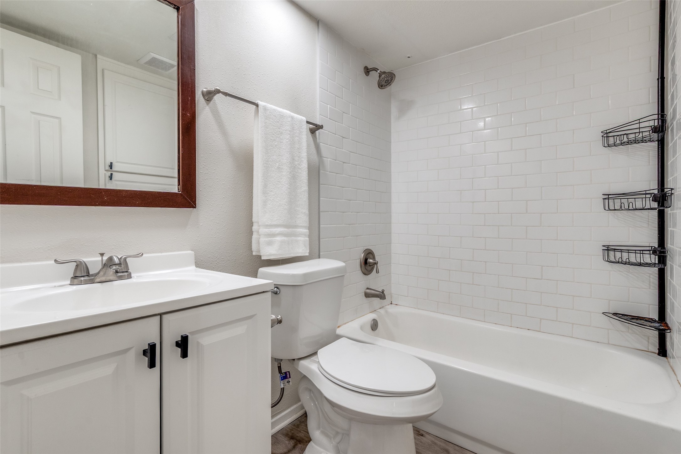 10211 Regal Oaks Drive Dallas TX 75230