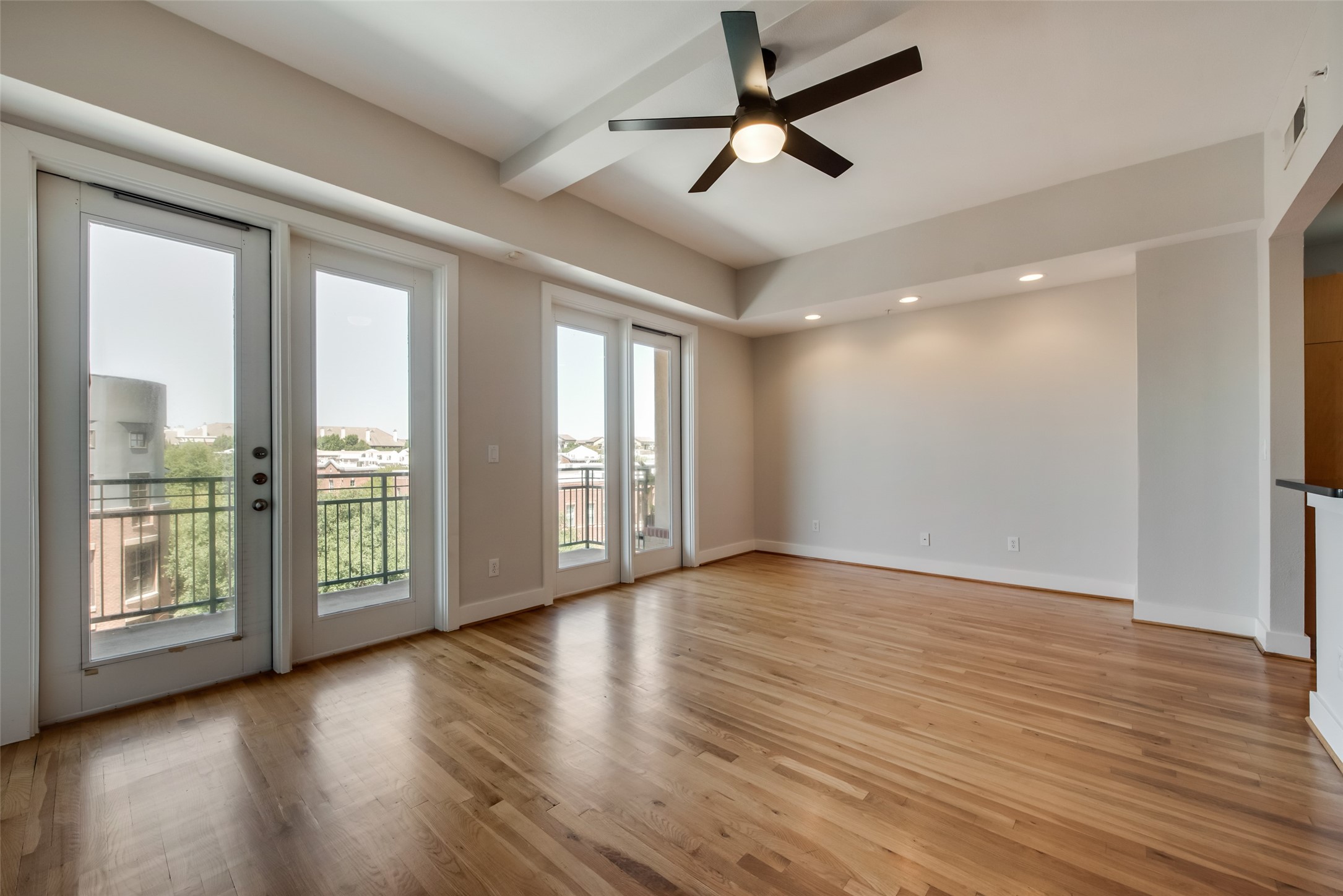 5055 Addison Circle Addison TX 75001