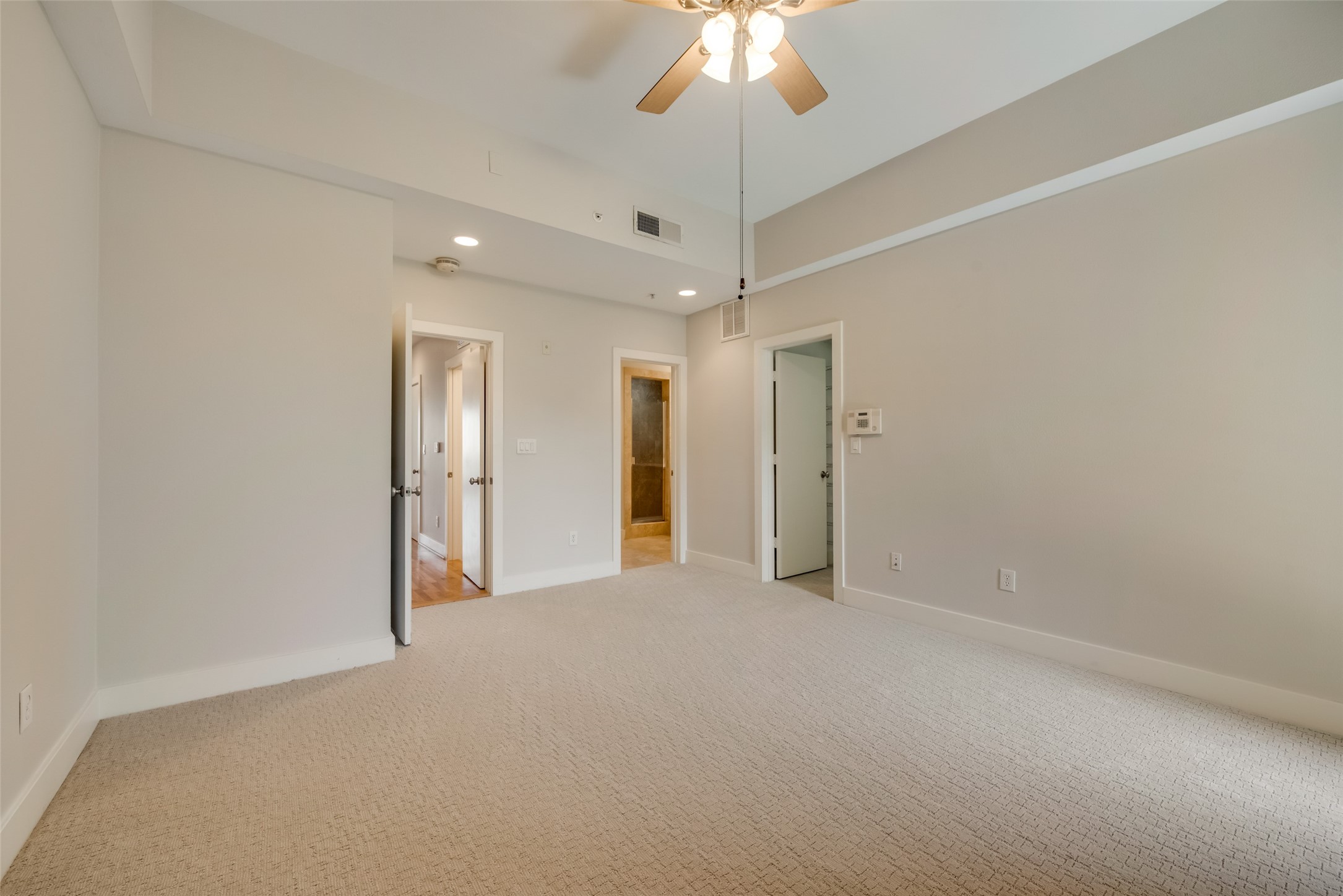 5055 Addison Circle Addison TX 75001