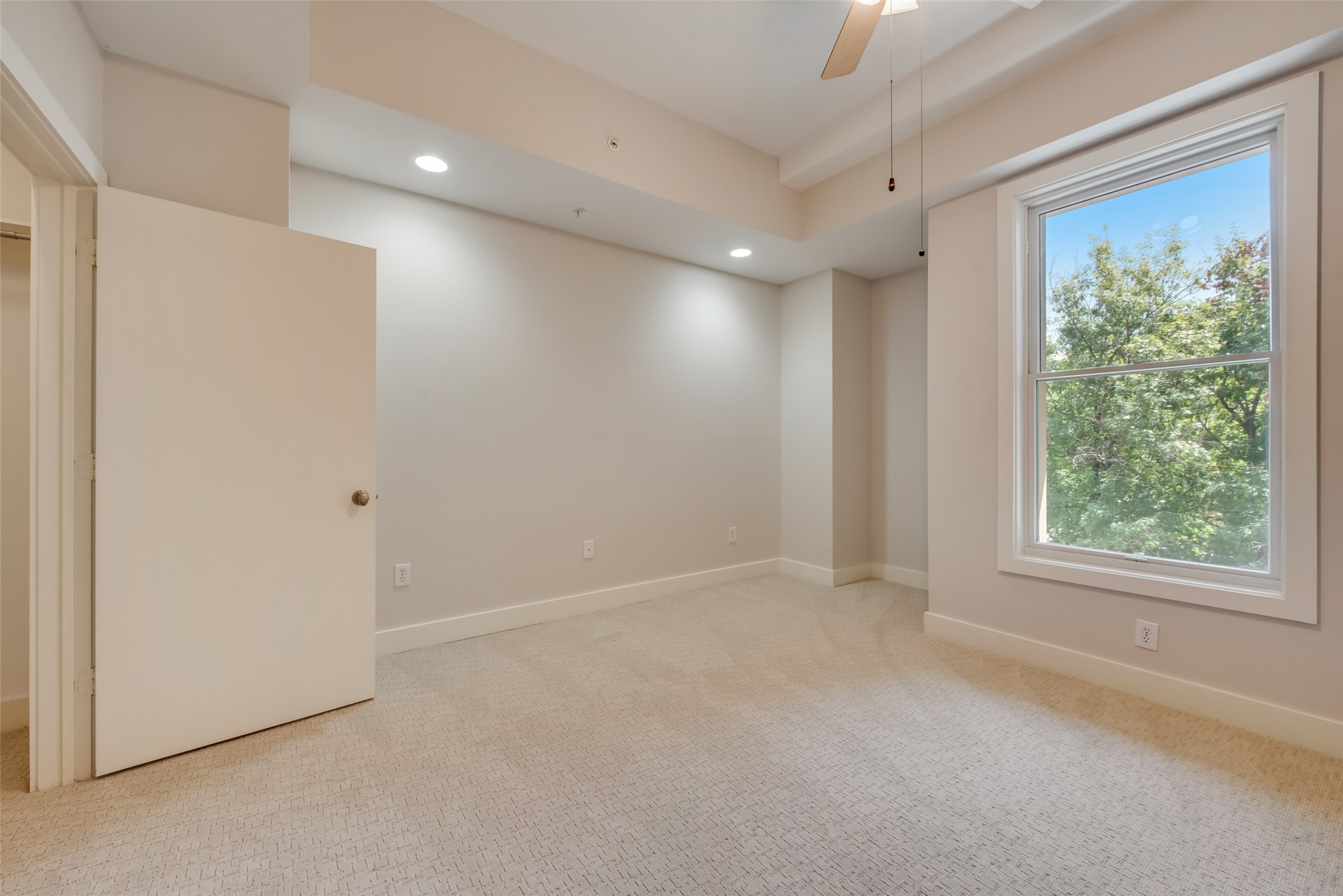 5055 Addison Circle Addison TX 75001