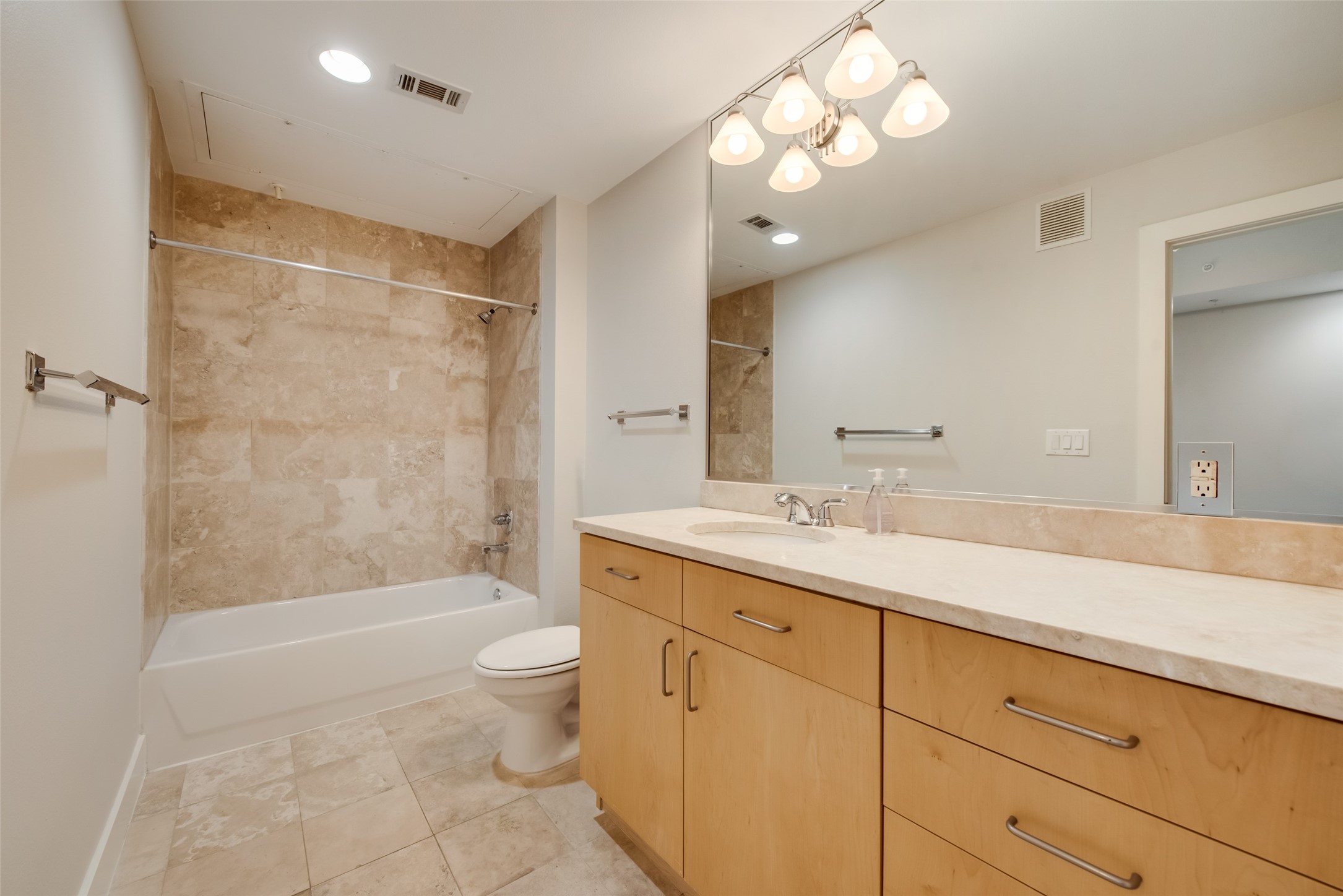 5055 Addison Circle Addison TX 75001