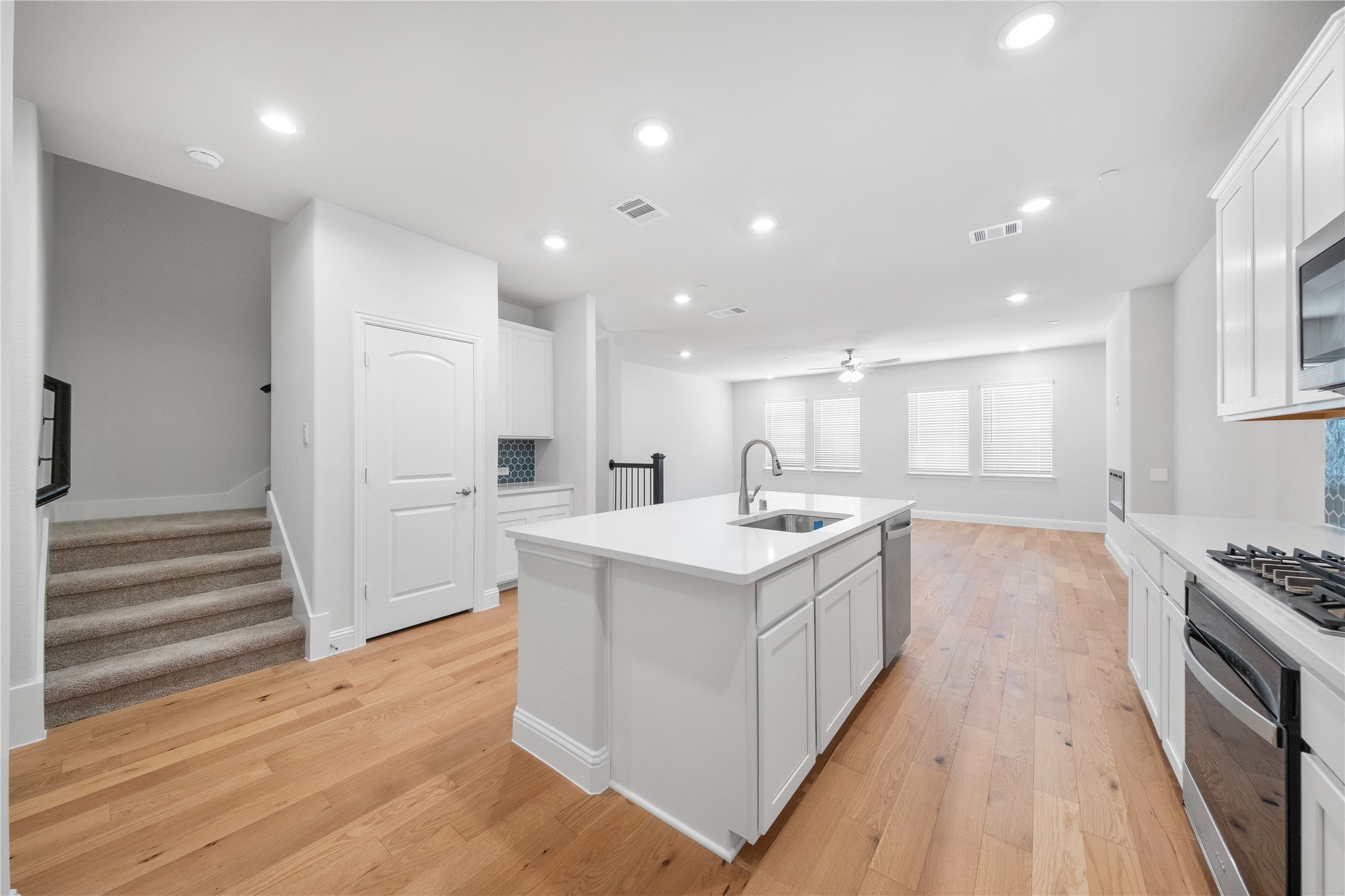 7854 Bayside Drive Rowlett TX 75088