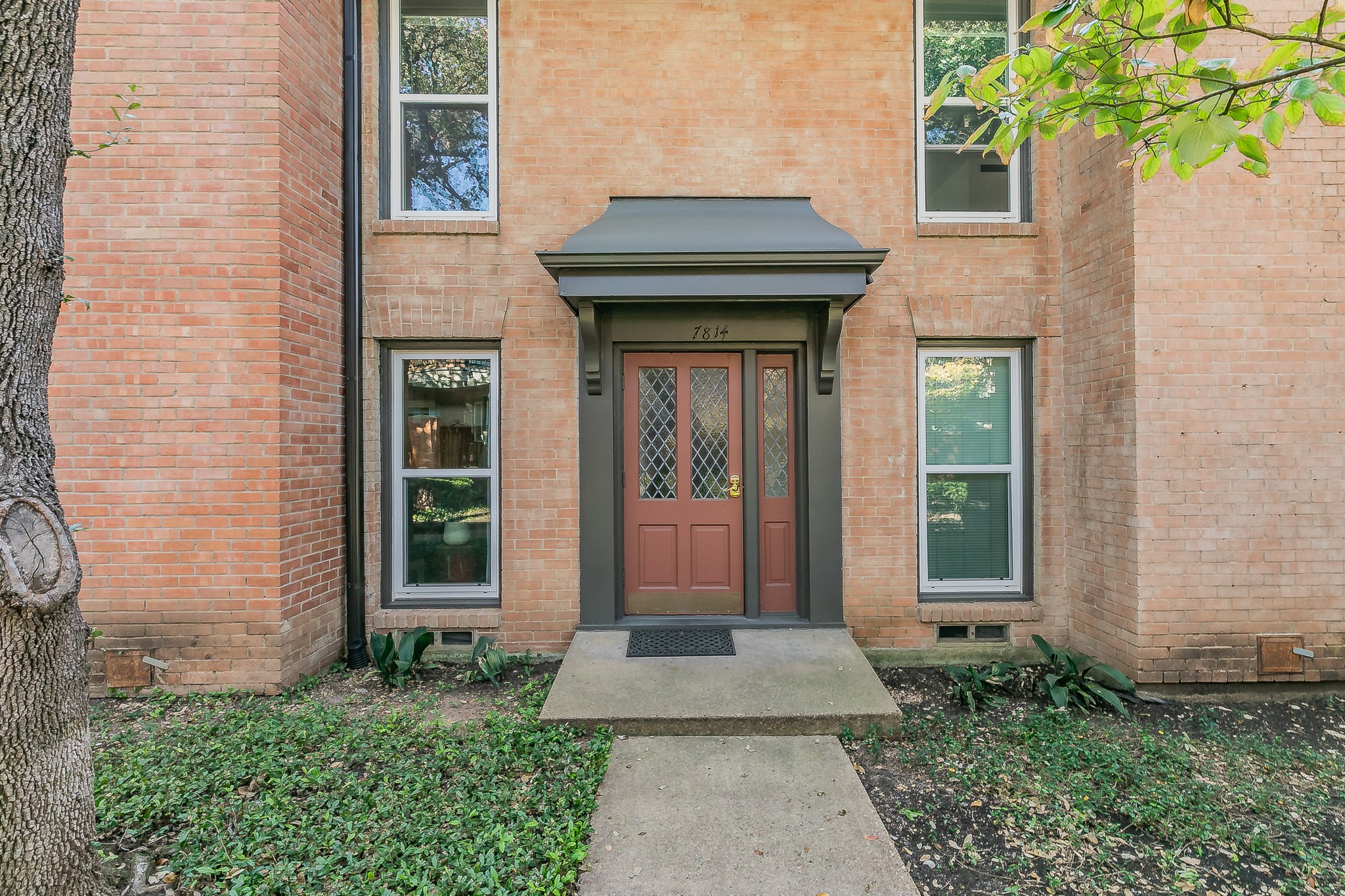 7814 Meadow Park Drive Dallas TX 75230