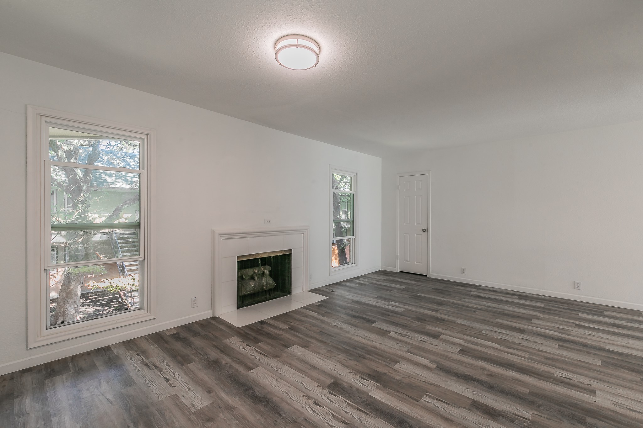 7814 Meadow Park Drive Dallas TX 75230