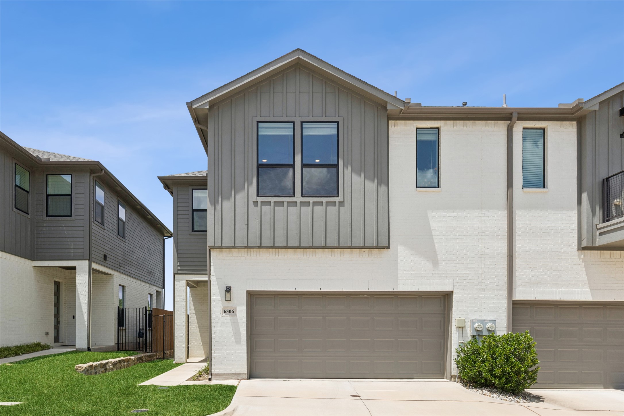 6306 Oakbend Circle Fort Worth TX 76132