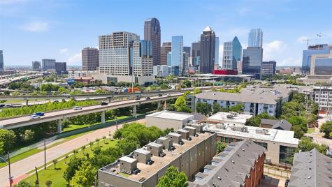 2111 Clark Street Dallas TX 75204