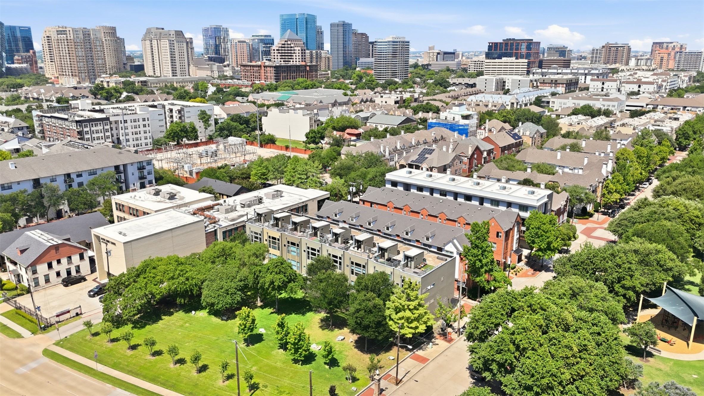 2111 Clark Street Dallas TX 75204