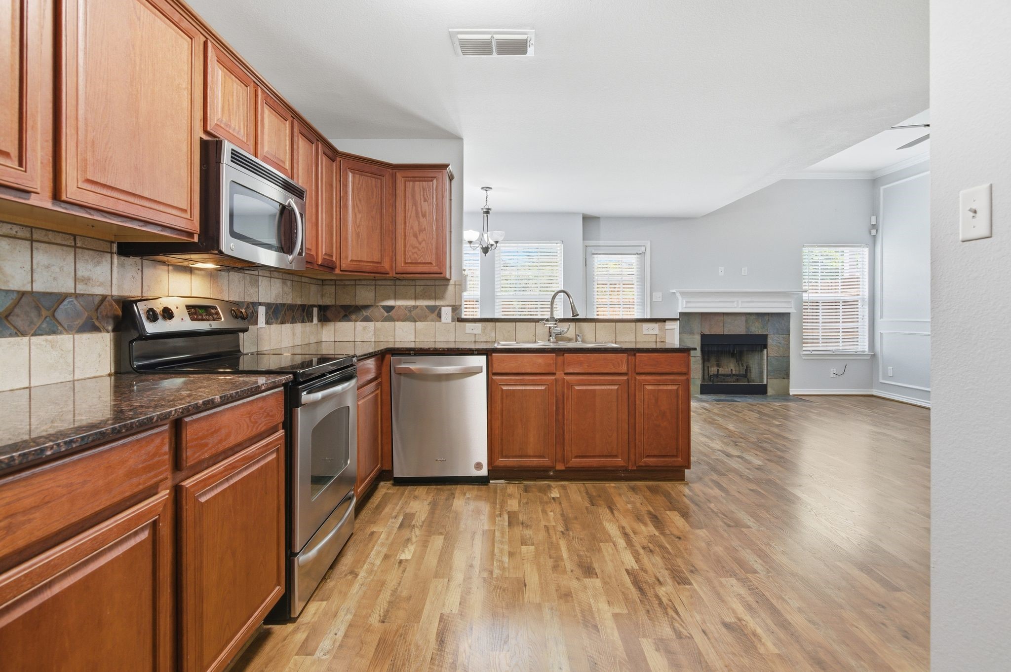 3820 Vista Mar Drive Fort Worth TX 76040