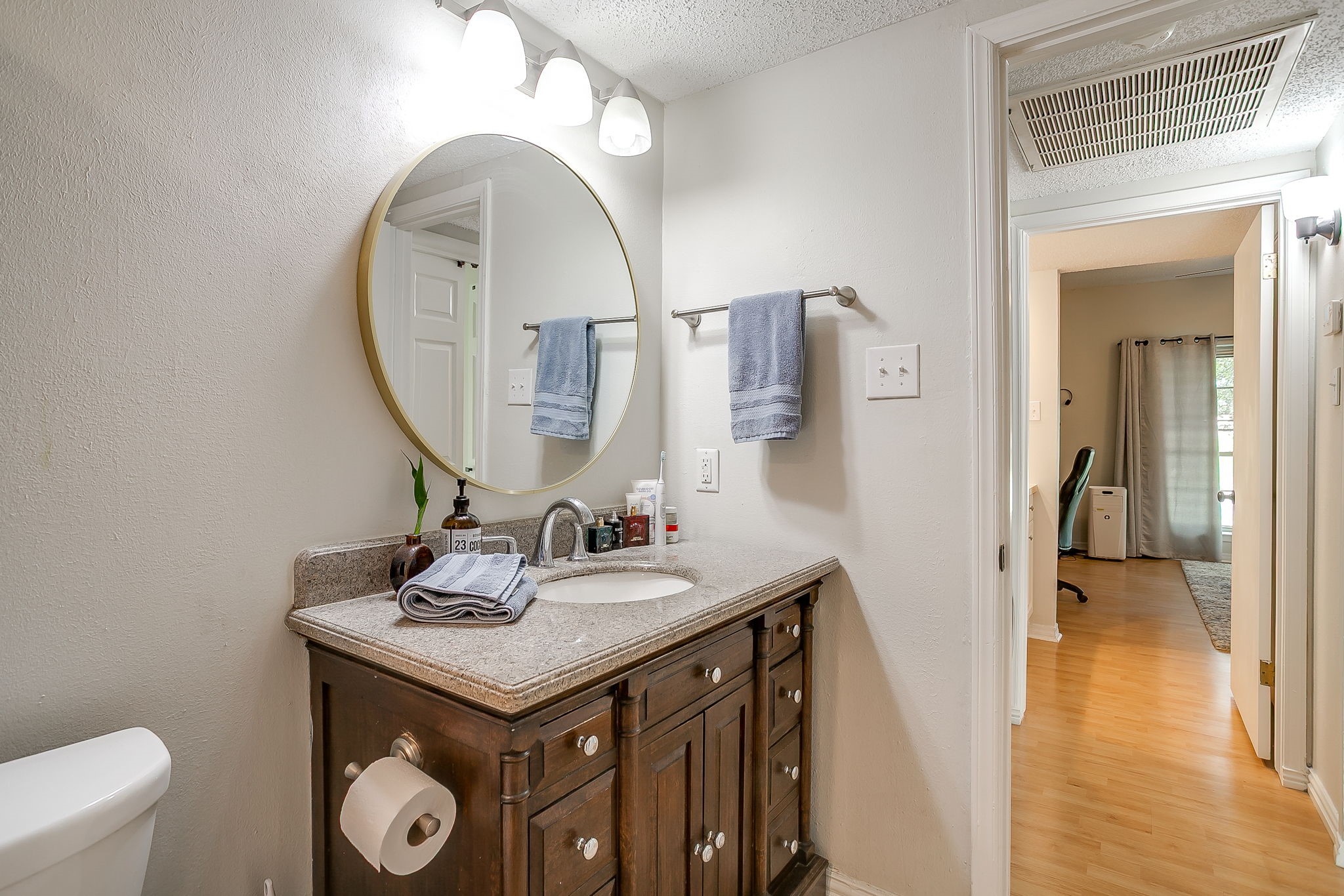 4426 Harlanwood Drive Fort Worth TX 76109