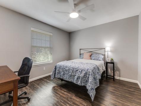 6037 Sandhurst Lane Dallas TX 75206
