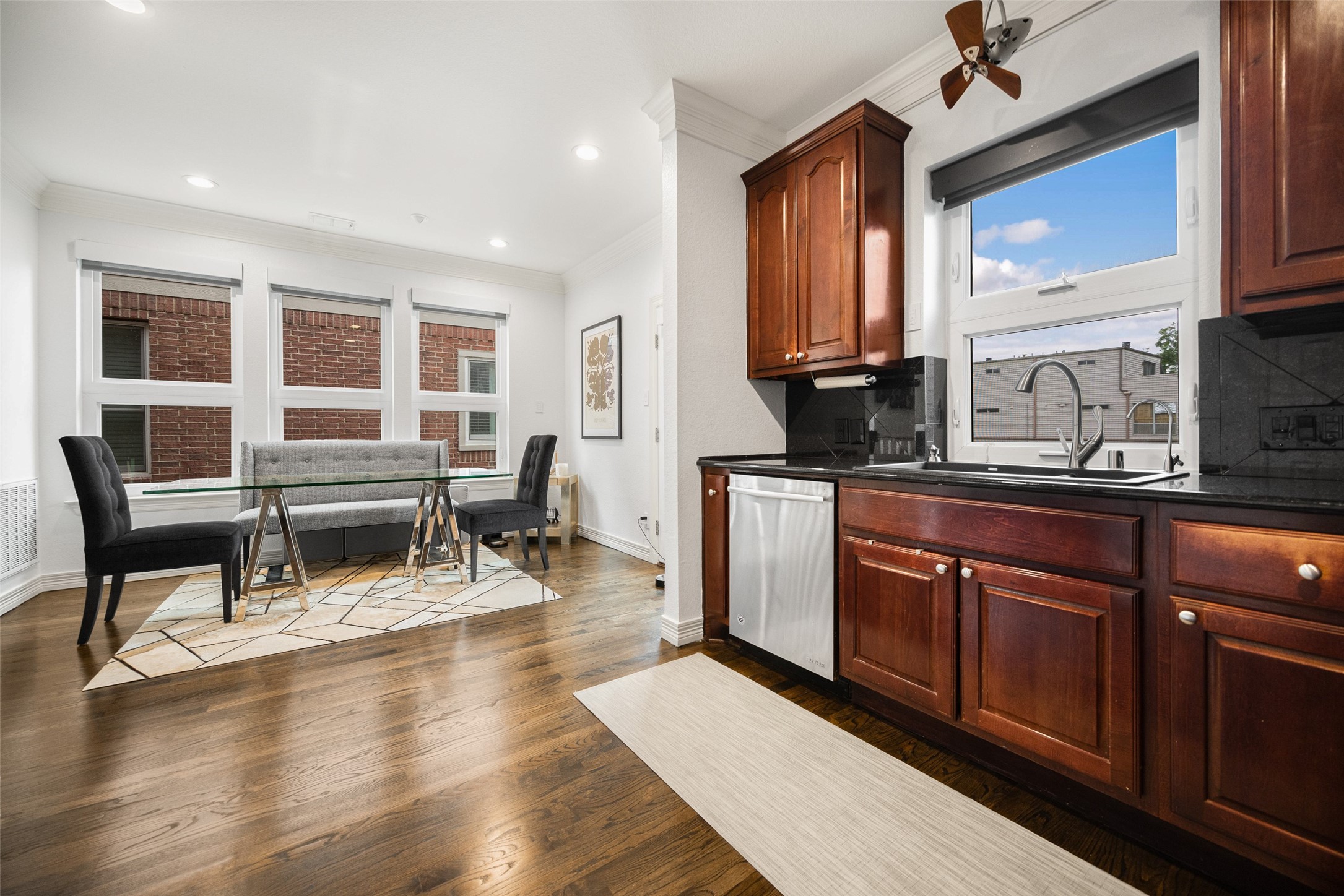 4415 Holland Avenue Dallas TX 75219
