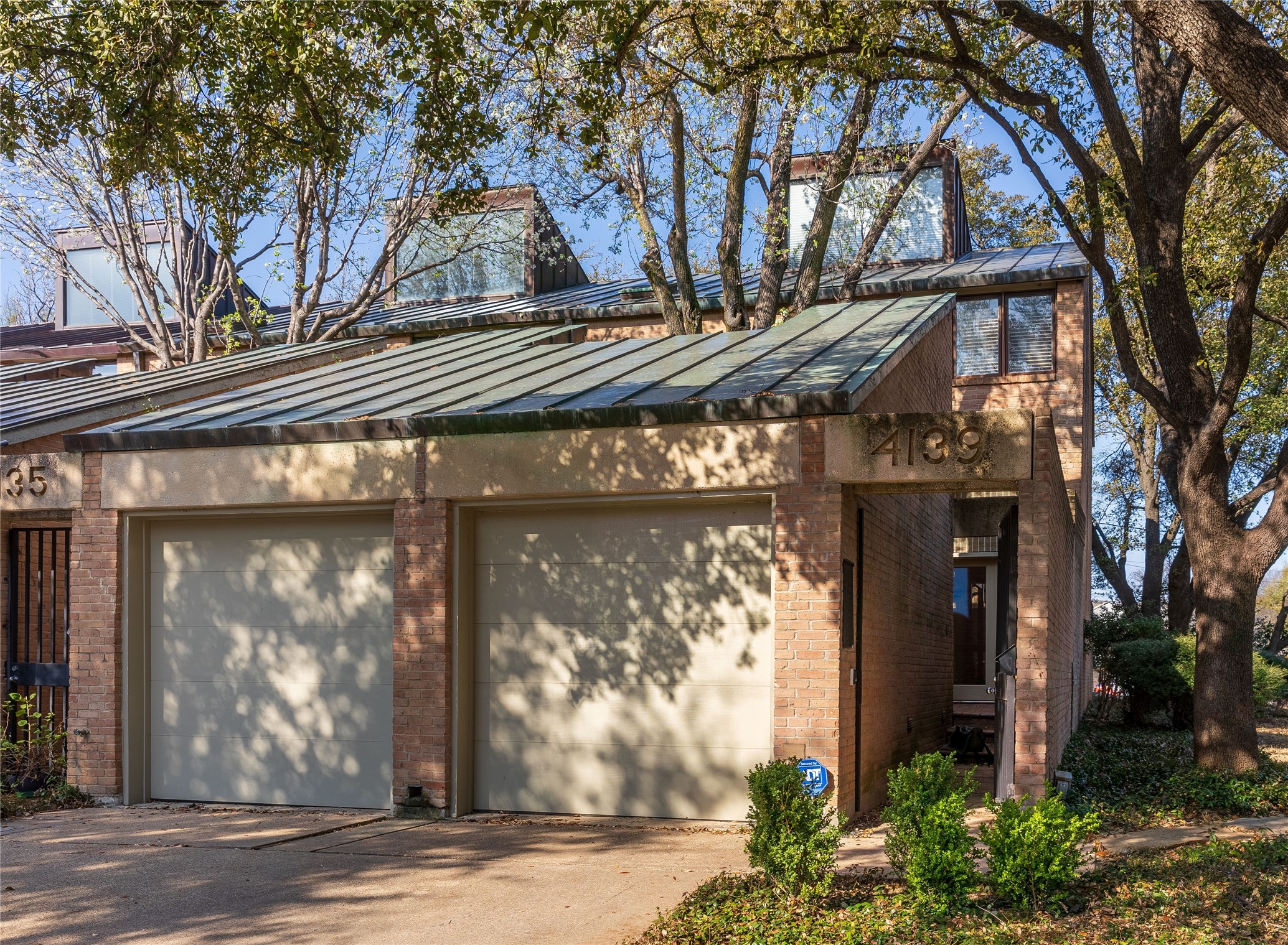 4139 Douglas Avenue Dallas TX 75219