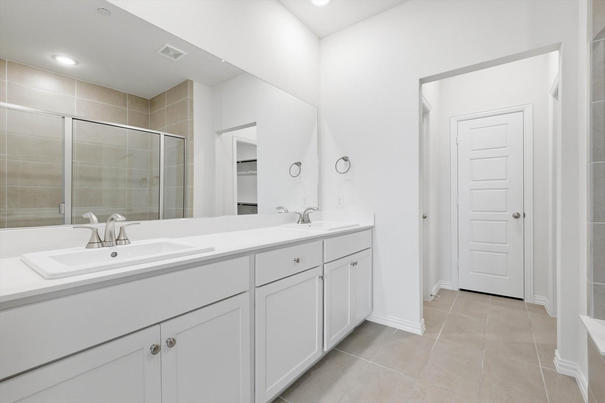 321 Ukiah Street Lewisville TX 75056
