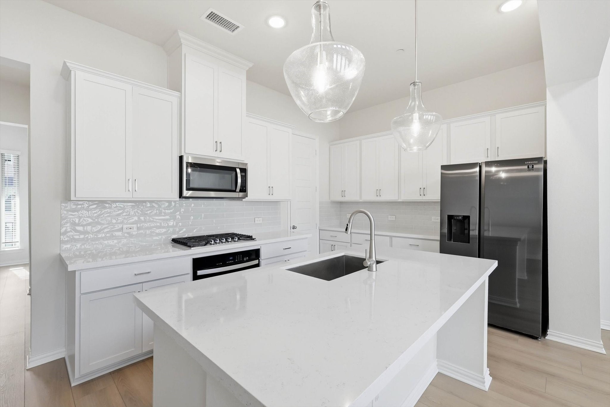321 Ukiah Street Lewisville TX 75056