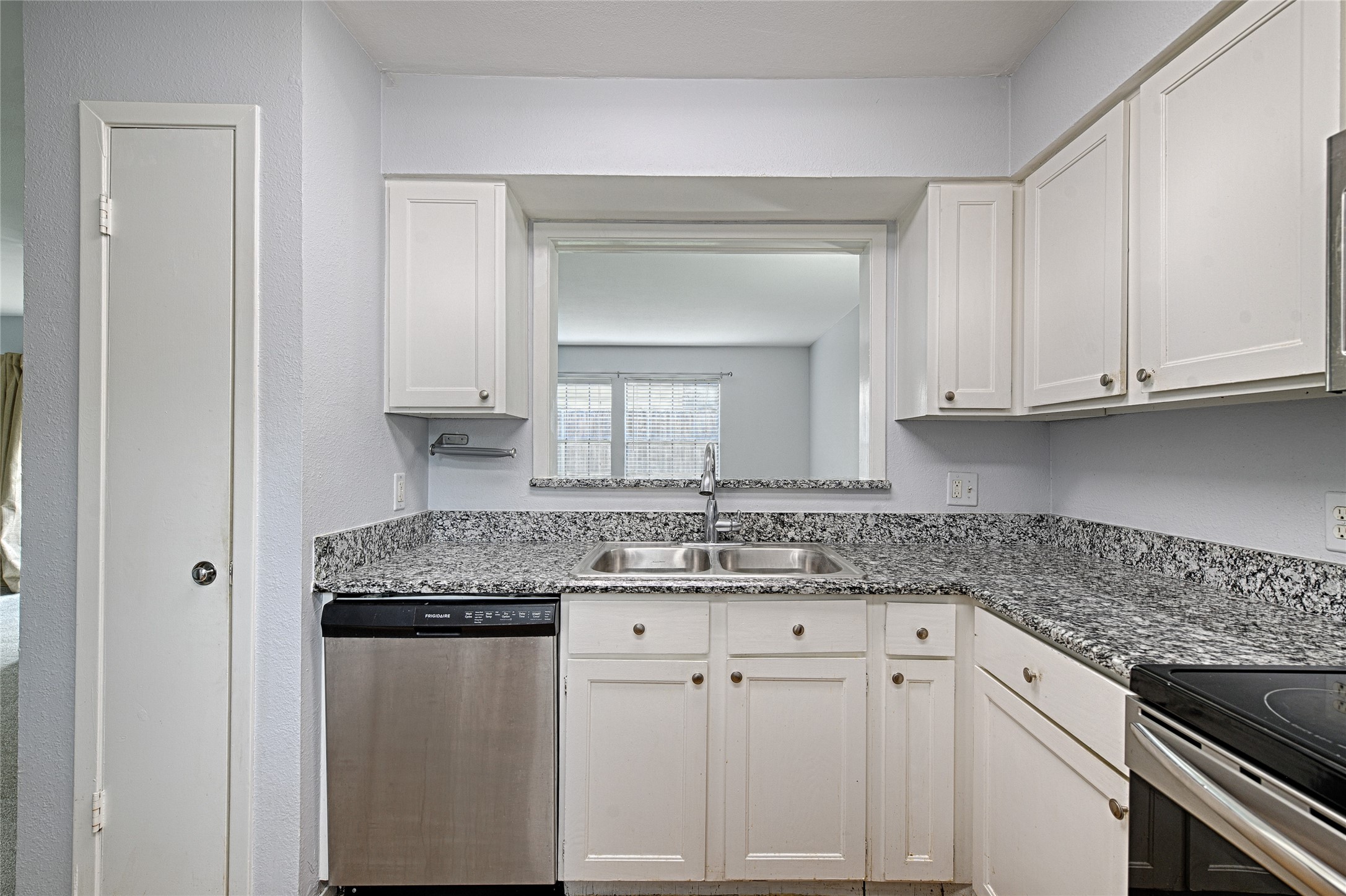5335 Bent Tree Forest Drive Dallas TX 75248