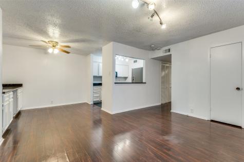 4304 Westminster Drive Irving TX 75038