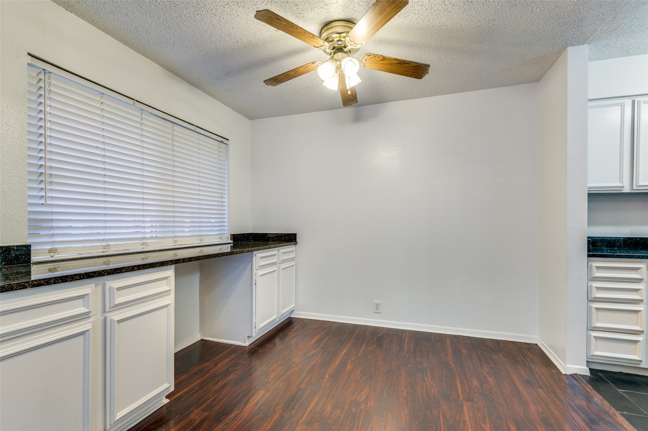 4304 Westminster Drive Irving TX 75038
