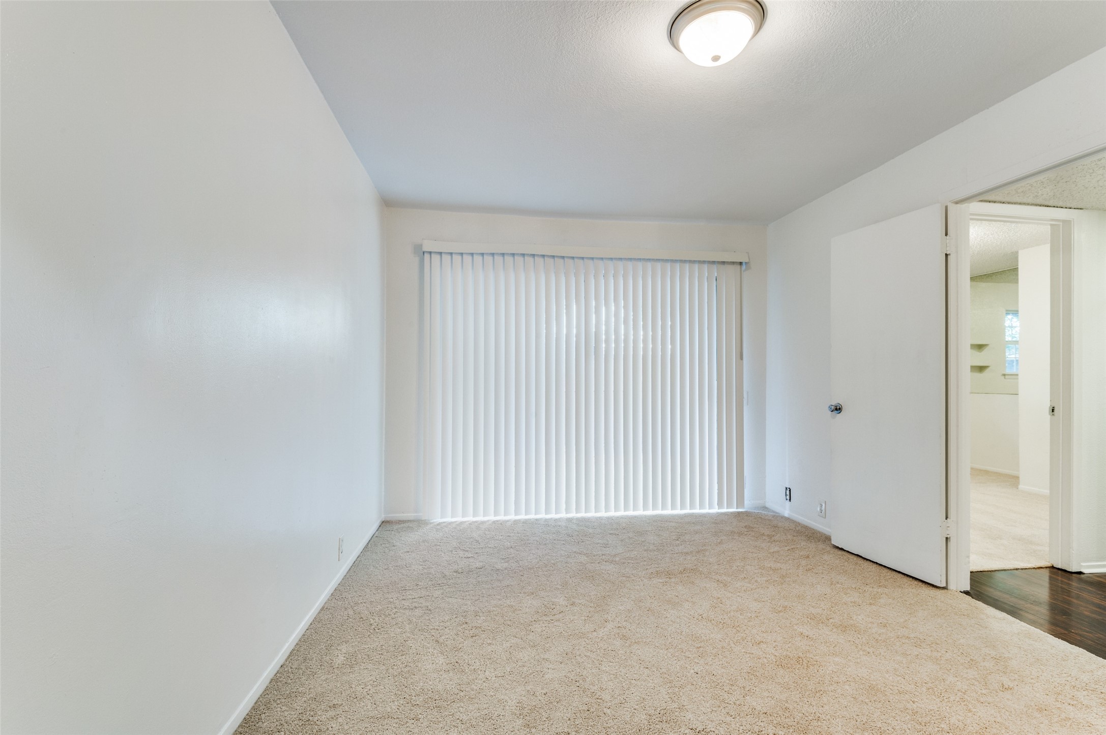 4304 Westminster Drive Irving TX 75038