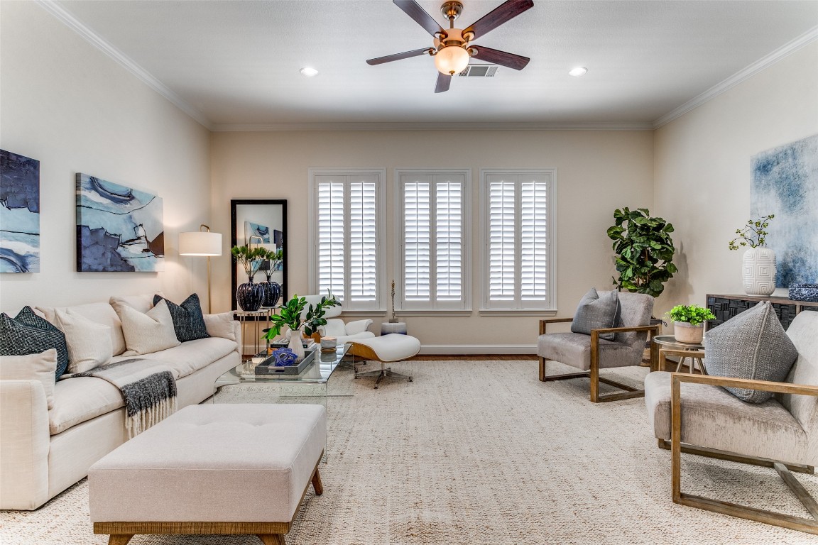 3819 Cole Avenue Dallas TX 75204