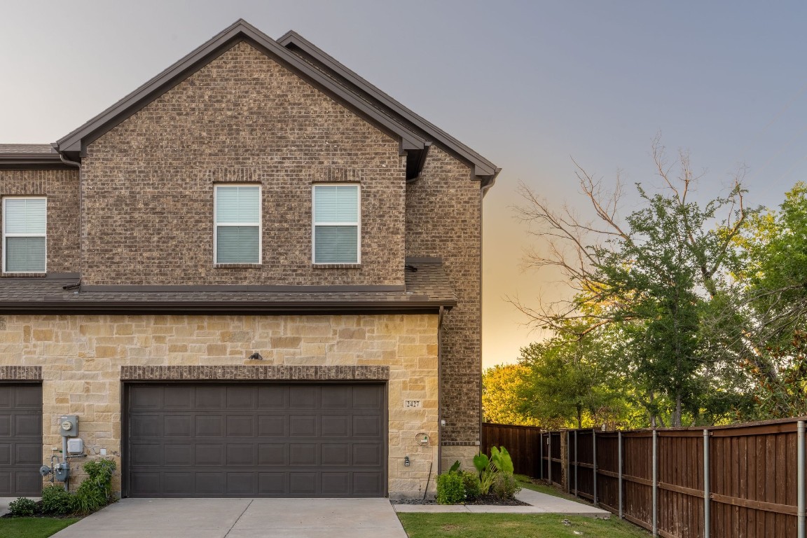 2427 Acorn Court Sachse TX 75048