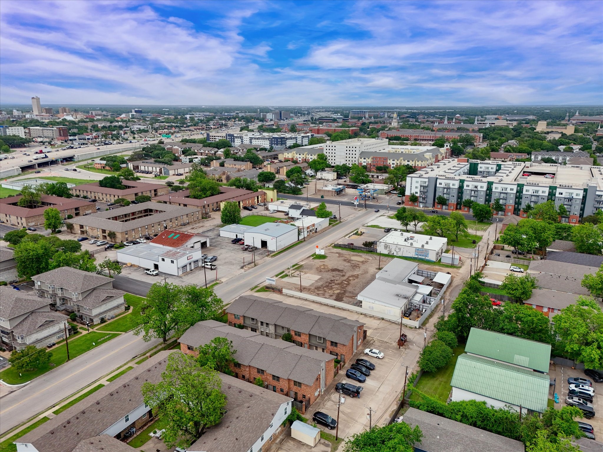 1302 Speight Avenue Waco TX 76706